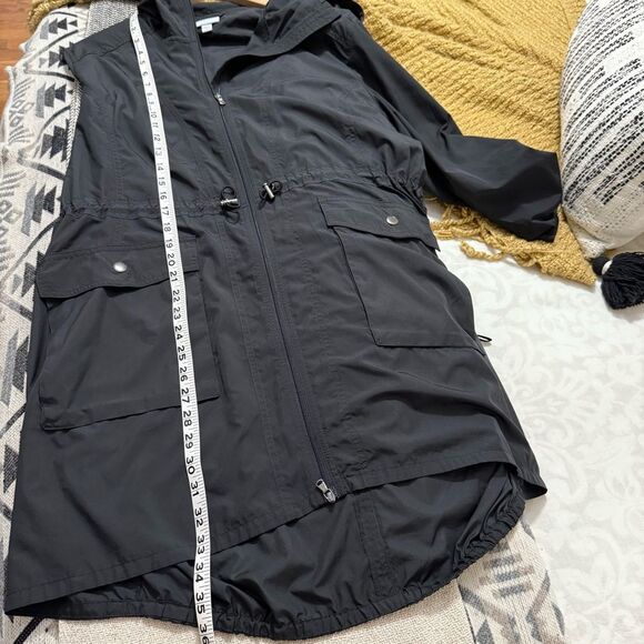 J. Jill Fit Black Light Weight
Windbreaker Full Zip Cinch Waist Jacket - Picture 9 of 10